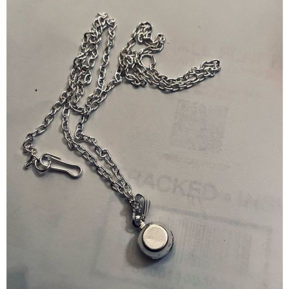 SILVER WHITE SAPPHIRE STONE NECKLACE - Picture 7 of 8